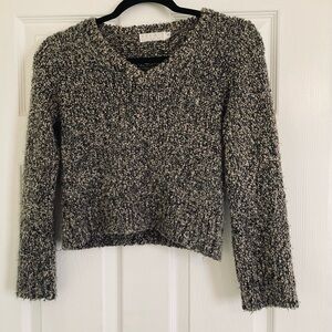 Relais Crop Knit V-neck Sweater